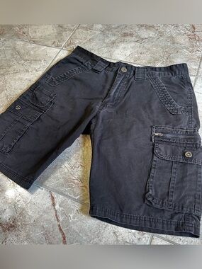 Black Smash cargo shorts with a clean Y2K utility vibe.